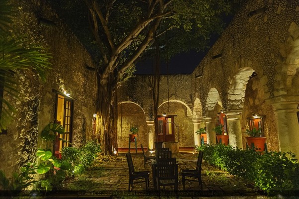 123 - NOCTURNE - MEXIQUE - Campeche - août 2014