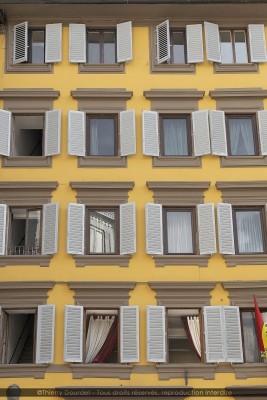 250 - CASA GIALLA - ITALIE - Florence - mai 2018